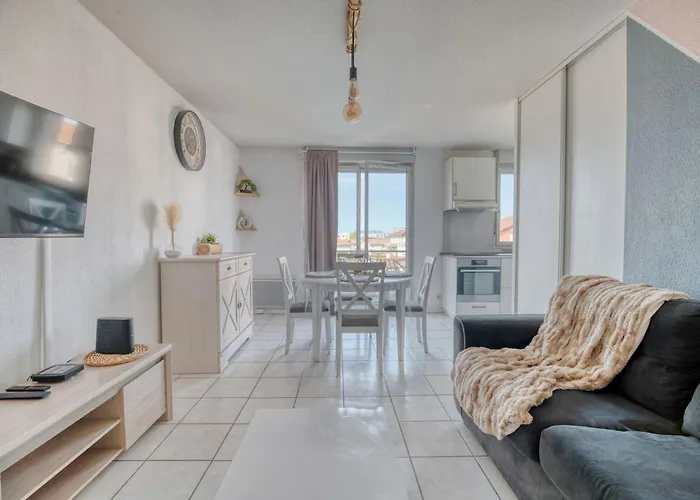 Apartment Spacieux Proche Aeroport Et Airbus